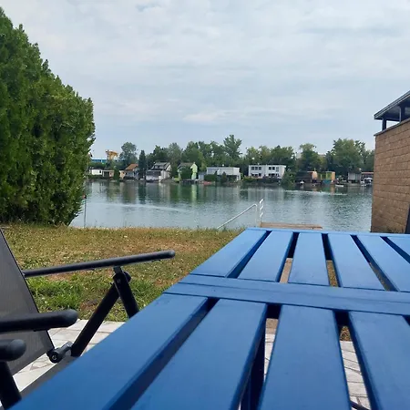 Pri Jazere - Slnecne Jazera Szenc