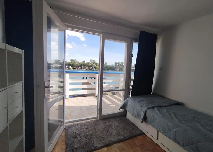 Pri Jazere - Slnecne Jazera *